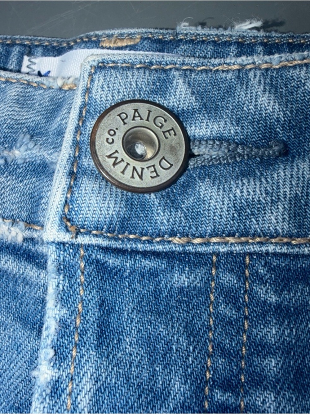 Paige Light Blue Denim Frayed Hem Women’s Shorts - Picture 2 of 12